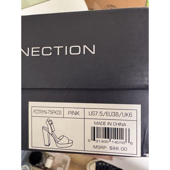 EUC French Connection Taryn Ankle Strap Chunky Platform Sandal Pink 7.5 - Picture 4 of 4